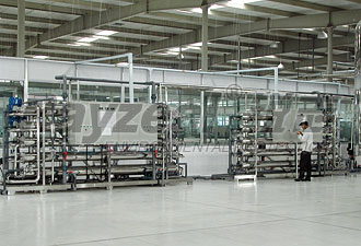 ���B͸�O��